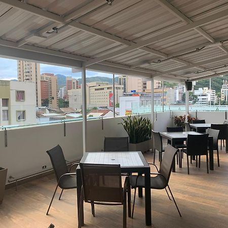 Hotel San Antonio Plaza Кали Екстериор снимка