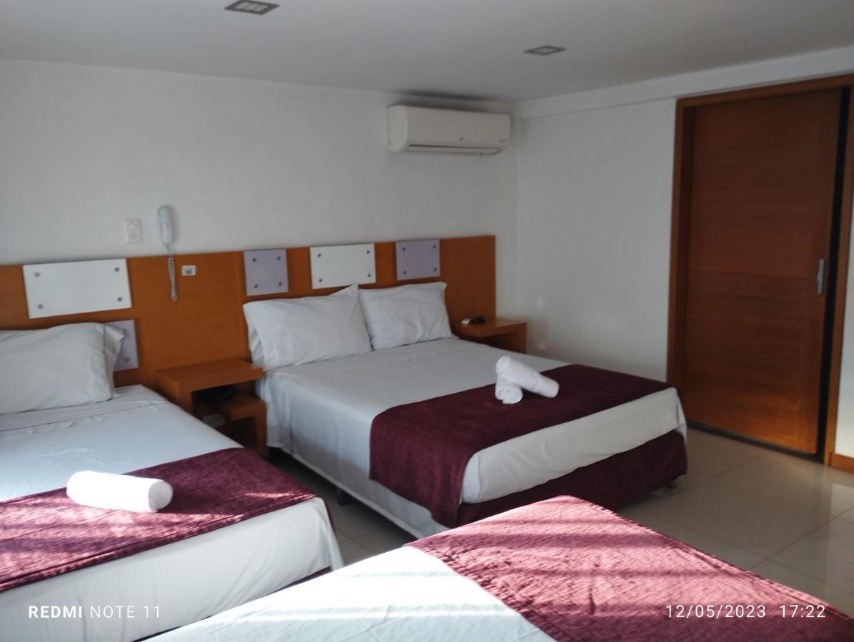 Hotel San Antonio Plaza Кали Екстериор снимка