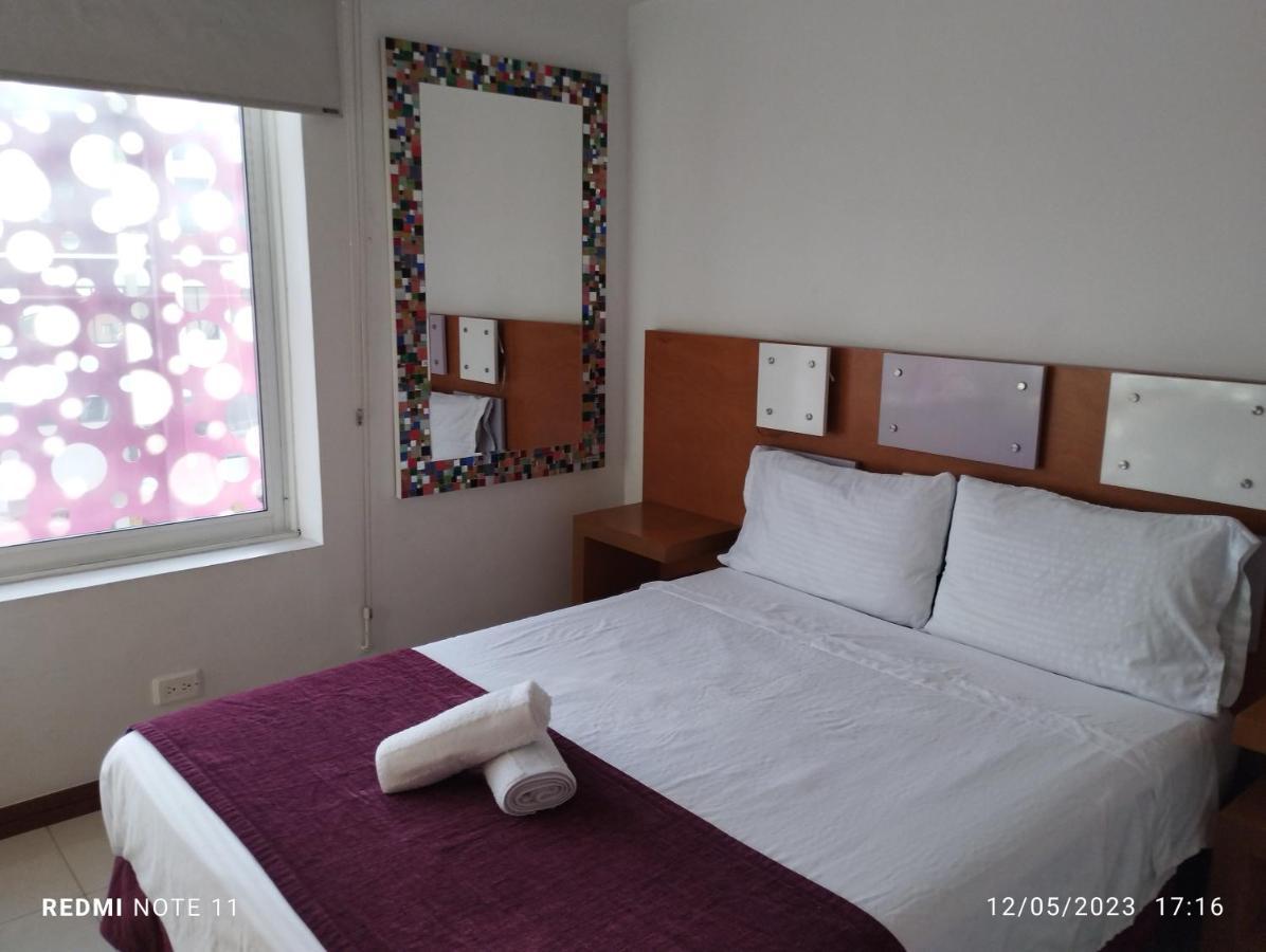 Hotel San Antonio Plaza Кали Екстериор снимка